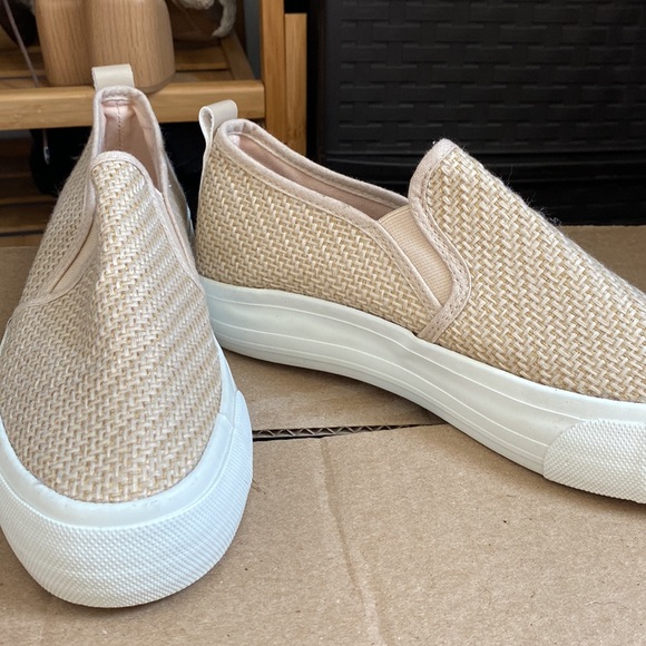 Slip on shoes - Picture 5 of 5